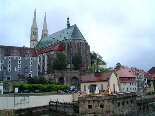 Blick auf die Peterskirche